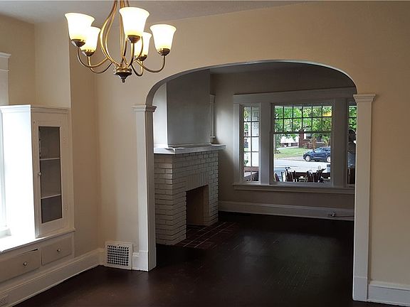 5th image of 10701-03 Parkhurst Dr