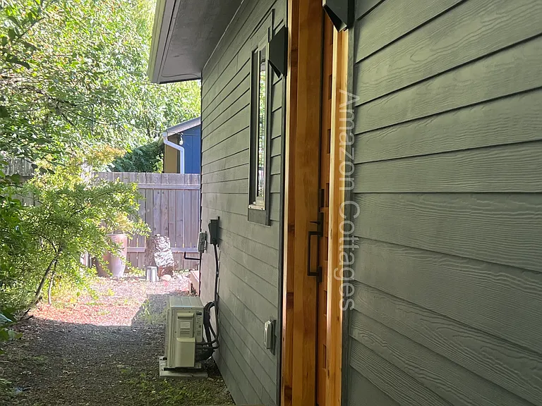 522 E 30th Ave — Photo 25