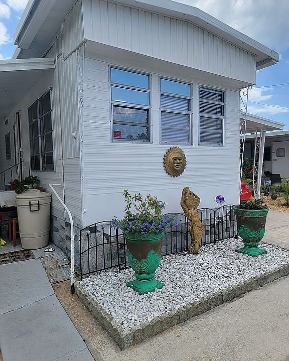 1st image of 4125 Park St N Lot 830