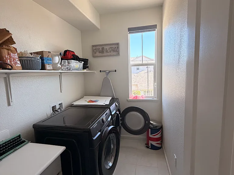 1354 Kolkol Way — Photo 11