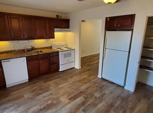 39 Pretoria Dr APT B, Ballwin, MO 63021