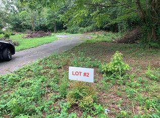 1071 Pineola Ln, Knoxville, TN 37919