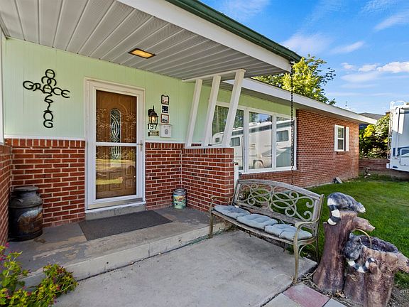 5th image of 197 Larkspur Dr