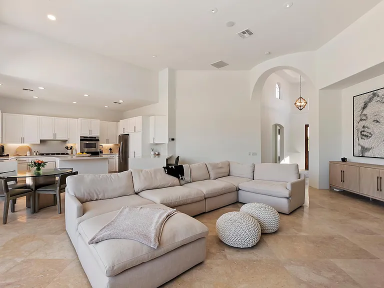 79568 Mission Dr E — Photo 8