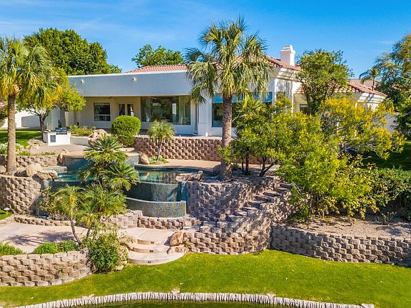 back yard tiers