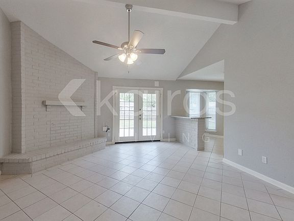 3rd image of 4535 Sloangate Dr