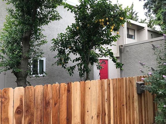 2nd image of 3215 Bermuda Ave APT 22