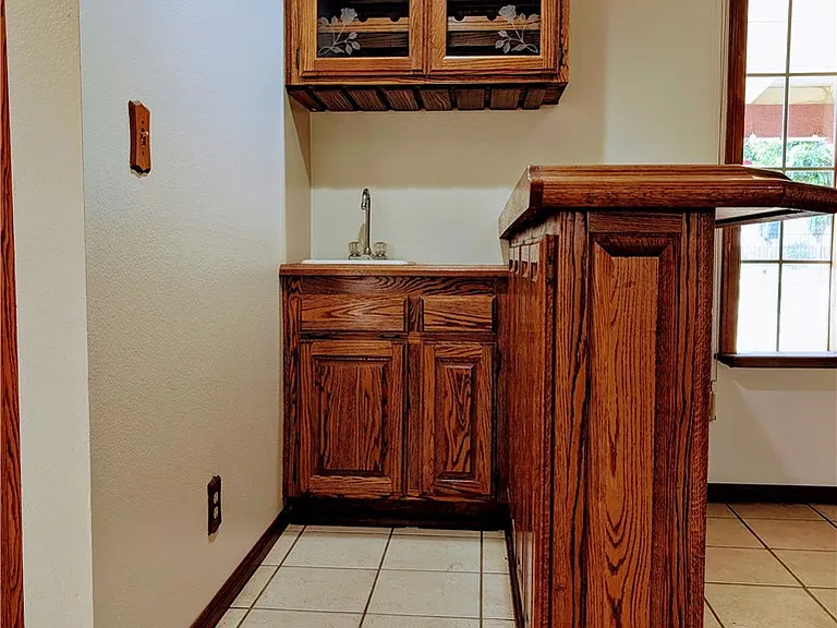 2828 W Avenue O8 — Photo 11