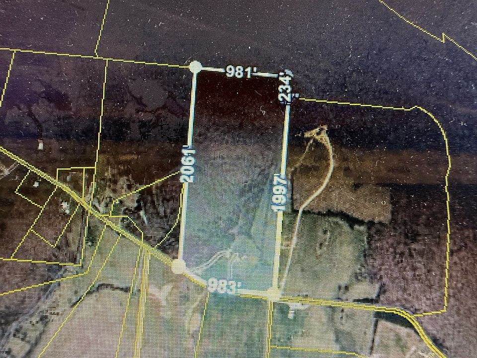 2nd image of 5473 Lost Creek Rd