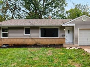 10601 Oakland Ave, Kansas City, MO 64134