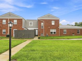 5569 Hummock Rd, Dayton, OH 45426
