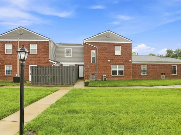 5569 Hummock Rd, Dayton, OH 45426
