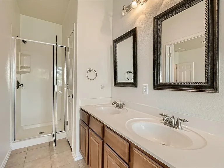 271 Housefinch Loop — Photo 8