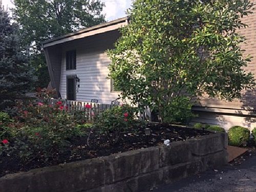 2nd image of 159 Steeleburn Hts