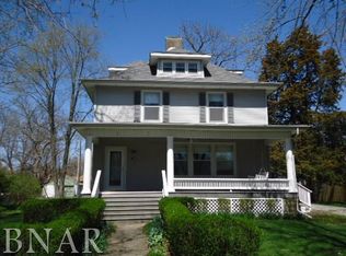 206 W 4th St, Gridley, IL 61744