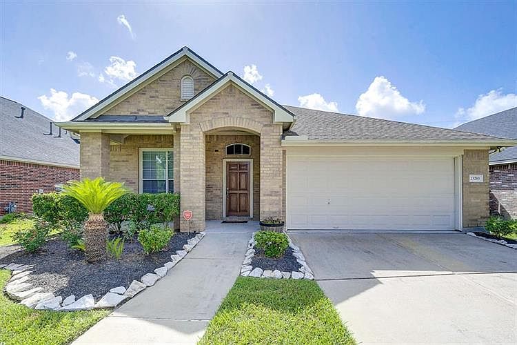 1st image of 23203 Dewflower Dr