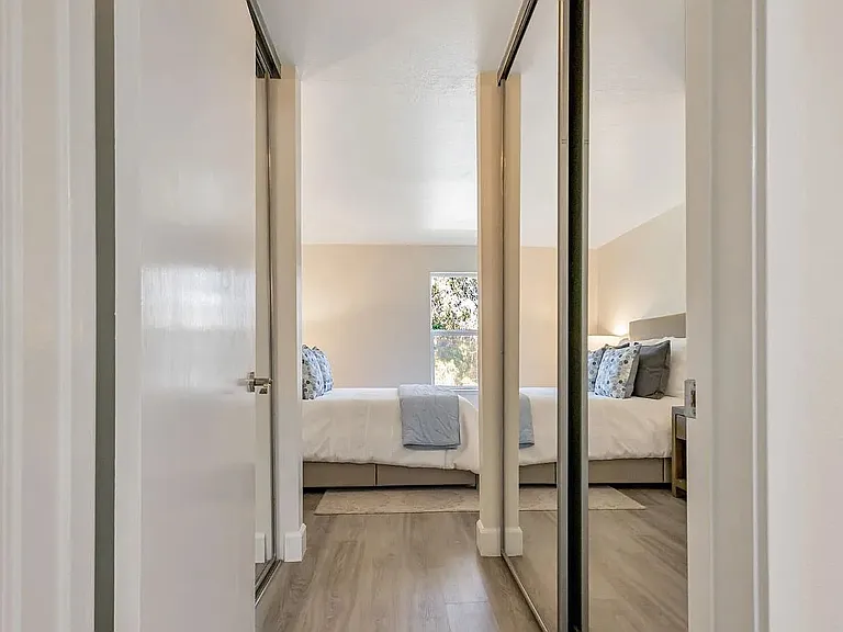 421 Northlake Dr #C-05 — Photo 10