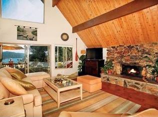 1224 Yosemite Dr, Lake Arrowhead, CA 92352