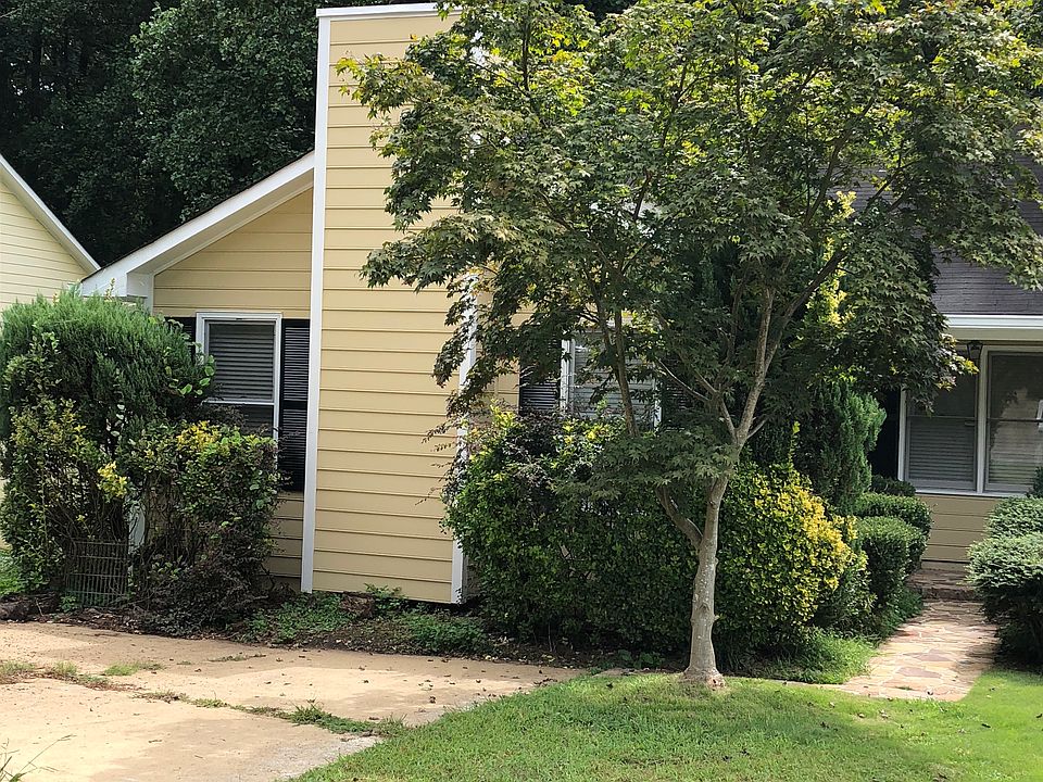 1st image of 1918 Cooper Landing Dr SE