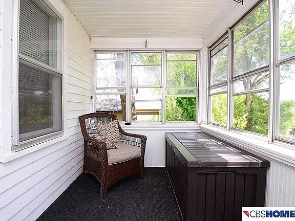 Three Season Porch