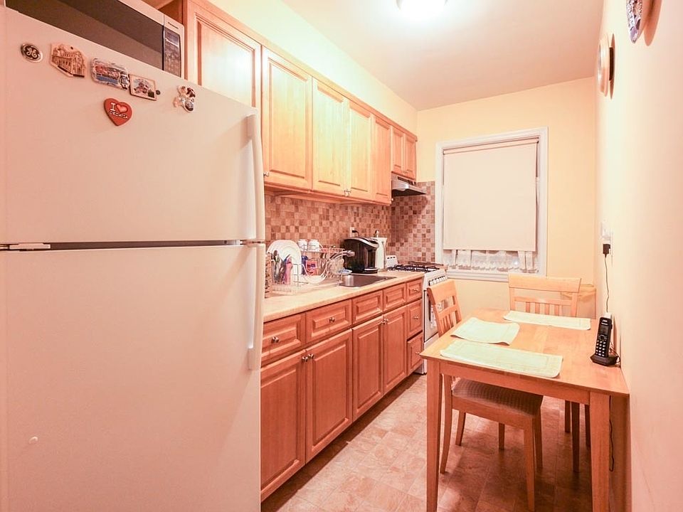 1st image of 32-33 43rd St #2
