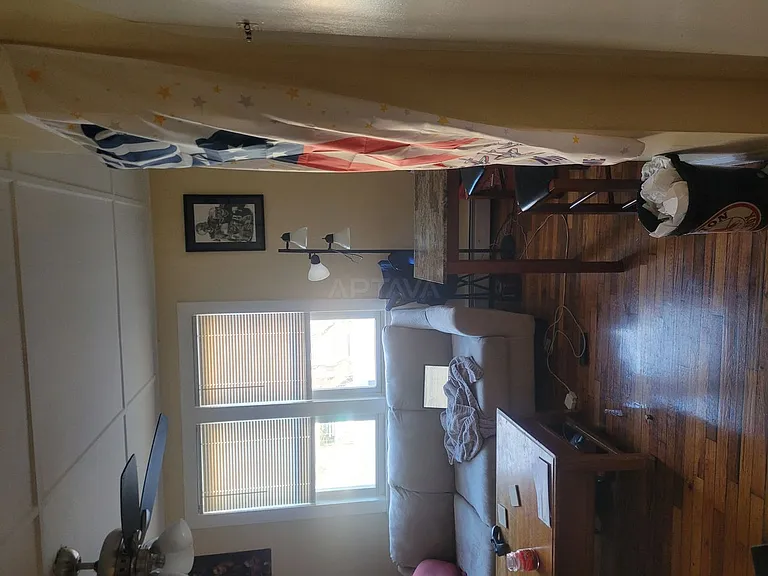 41A Cross St E — Photo 2