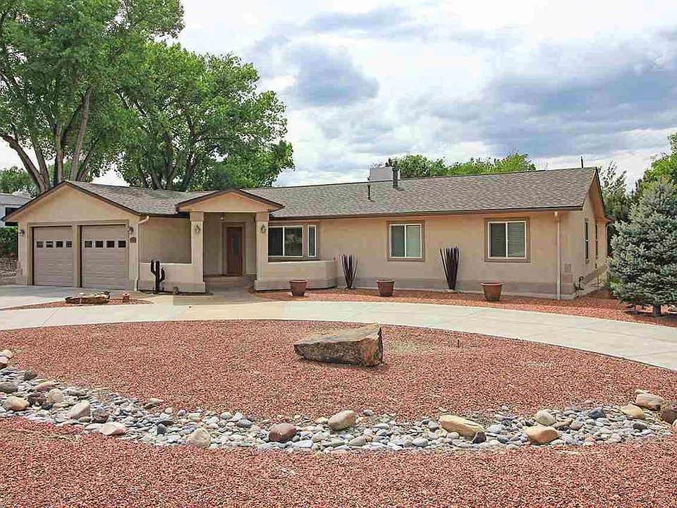1st image of 699 Glen Caro Dr