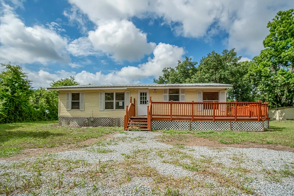 3 bed, 1206 sqft, $2,250 — Photo 3