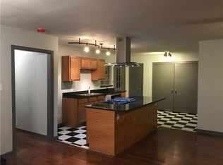 1810 E California St, Gainesville, TX 76240
