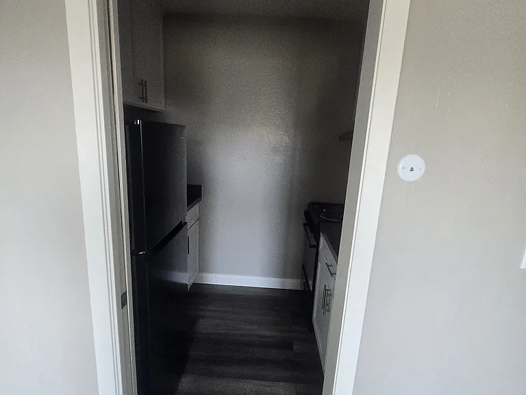 1399 Pacific Ave — Photo 23
