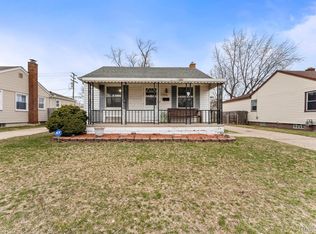 13656 Ward St, Southgate, MI 48195