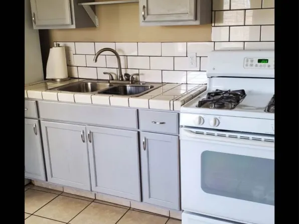 2601 Cleveland Way #1, Bakersfield, CA 93304