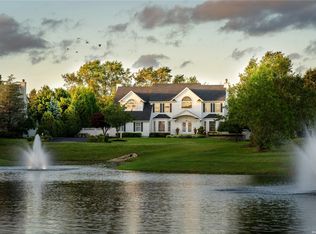 57 Island Trl, Mount Sinai, NY