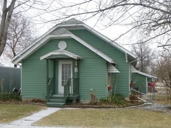 106 S Walnut St, Richland, IA 52585