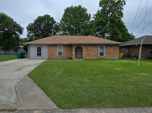 58920 Darby Ave, Plaquemine, LA 70764