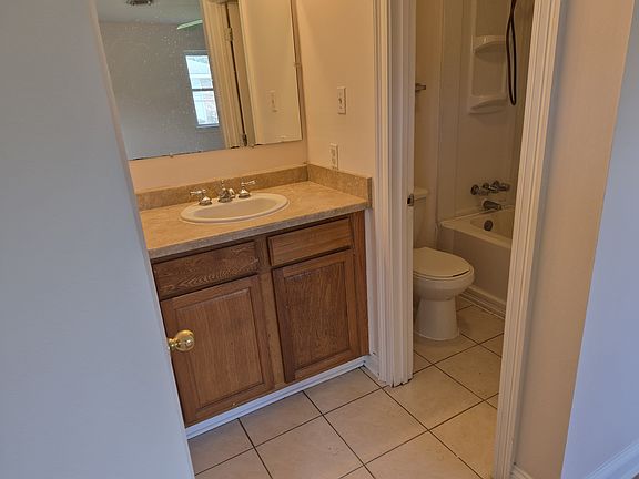 4th image of 7591 Vincent Rd
