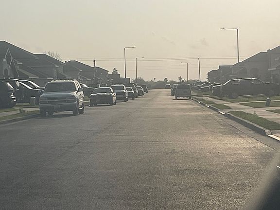 5th image of 419 Rio Red