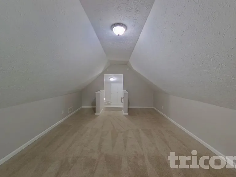 200 Towler Dr — Photo 11