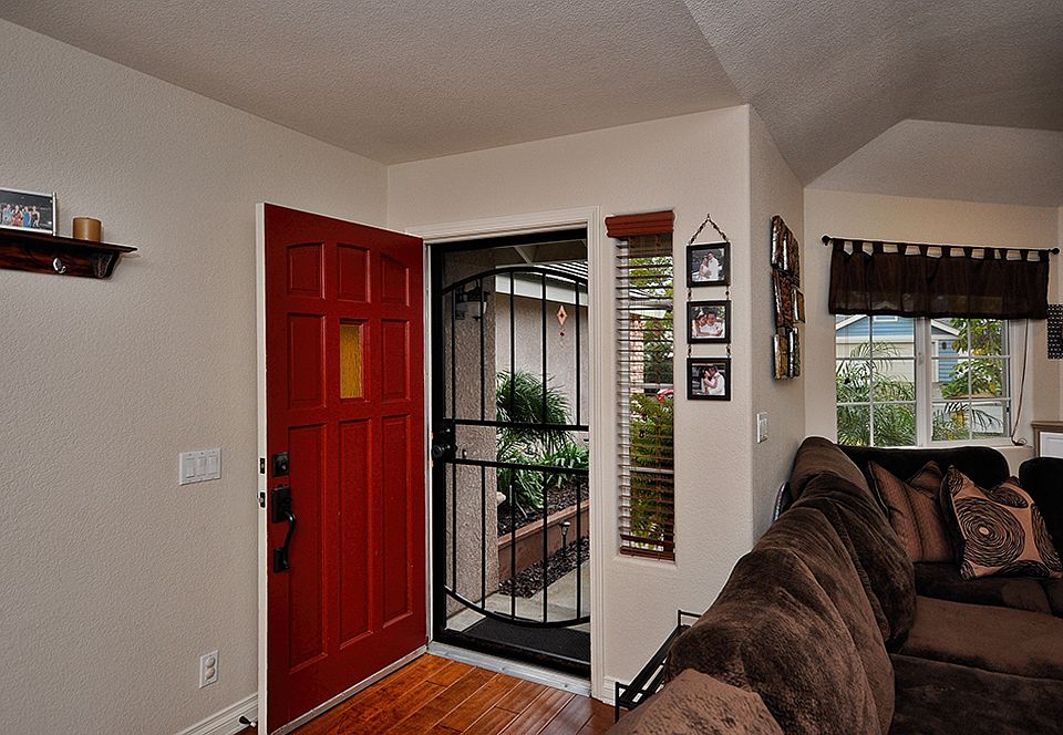 1st image of 1646 Quiet Hills Dr