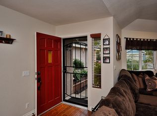 1646 Quiet Hills Dr, Oceanside, CA 92056