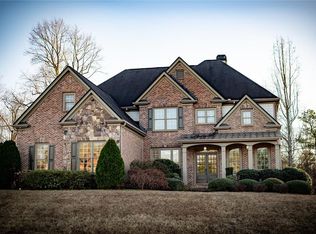 5011 Glen Forrest Dr, Flowery Branch, GA 30542