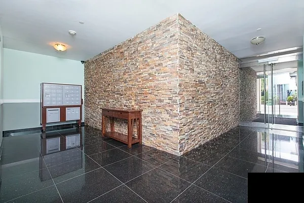 Rented by Astoria Property Services, LLC | media 22