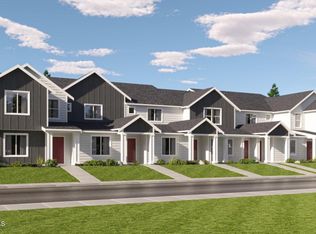 300 E Spirea Ln, Hayden Lake, ID 83835