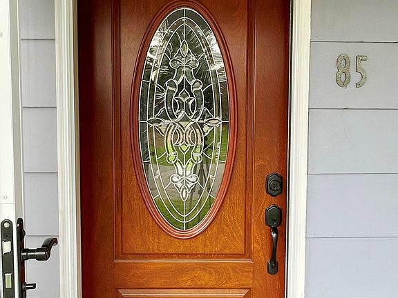 4th image of 85 Bliven St