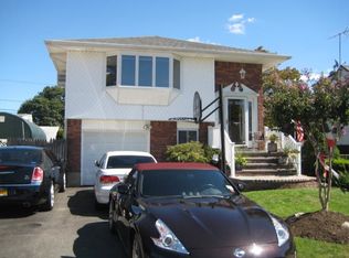 151 Wilfred Blvd, Hicksville, NY 11801