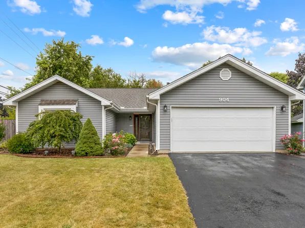 904 Springhill Cir, Naperville, IL 60563