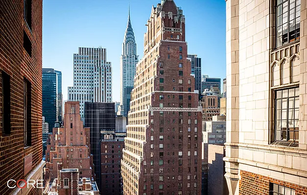 Rented by CORE | media 2