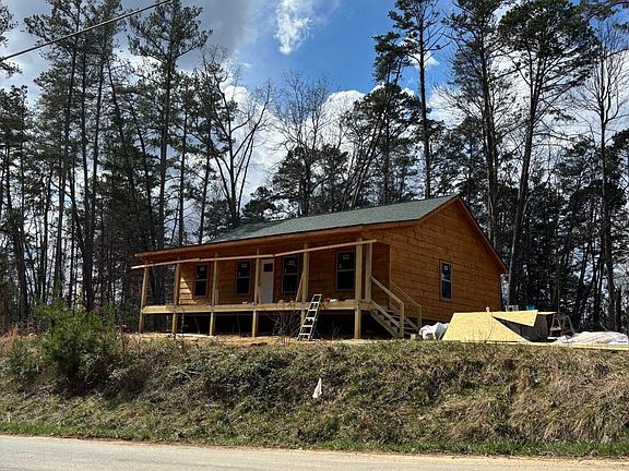 3rd image of 2779 Easy St