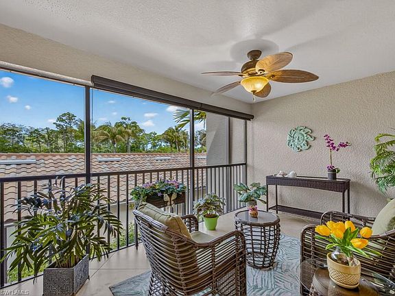 3rd image of 9844 Venezia CIR E #726