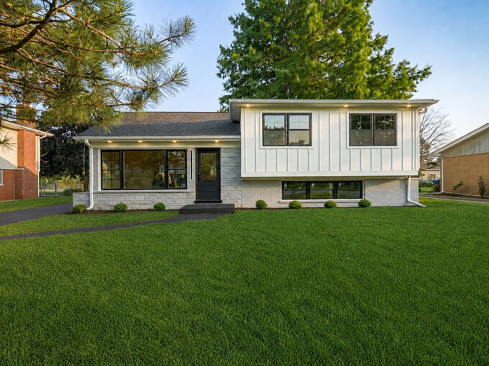 1st image of 1707 W Martin Ln